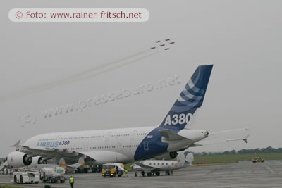 ILA Berlin - Airbus A380 und Patrouille Suisse